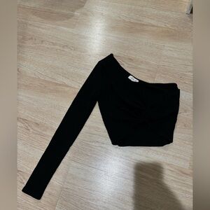 Black cropped Top size Large